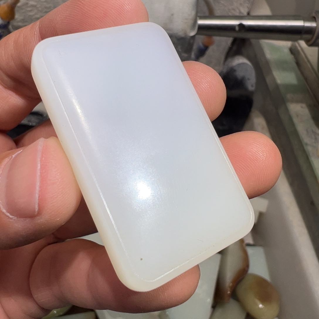 定制和田玉未镶嵌挂件