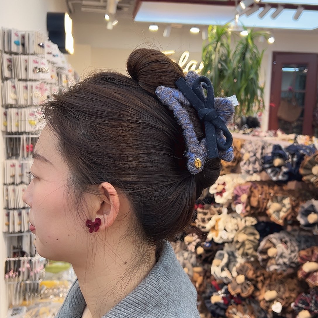 布艺铁合金紫色五角星大抓