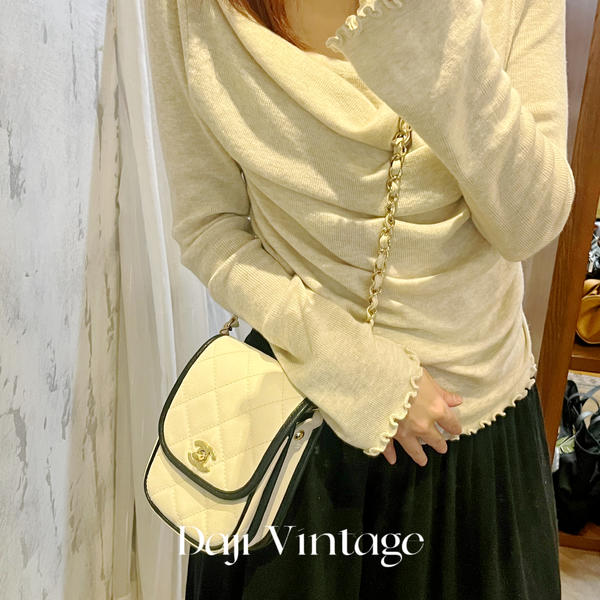 大吉中古/CHANEL香奈儿黑白菱格纹熊猫竖版手机包