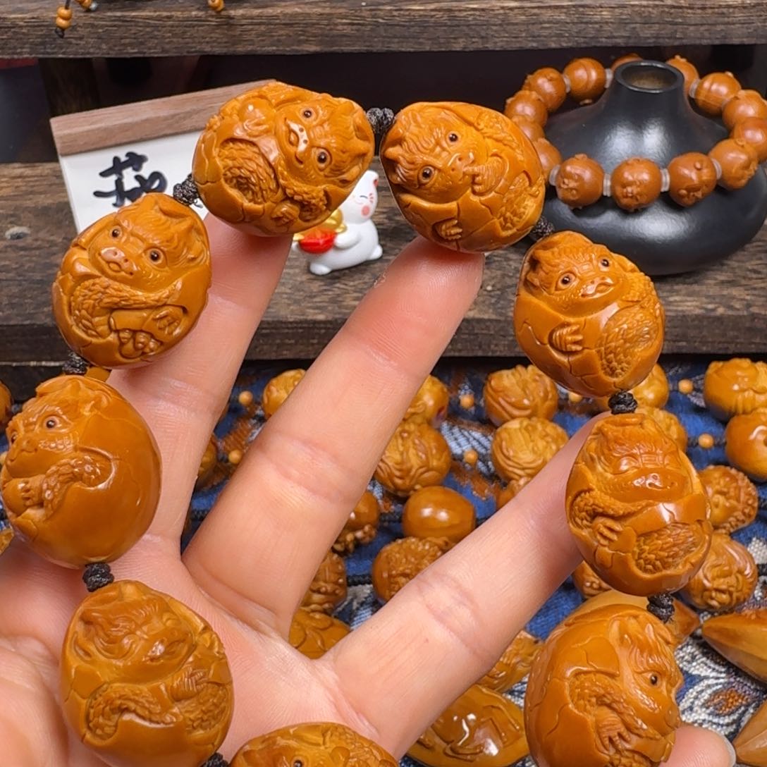 橄榄核手串/手链龙蛋宝宝