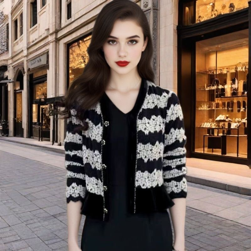 E825 2025初秋时尚条纹设计花边裙子外搭两件套