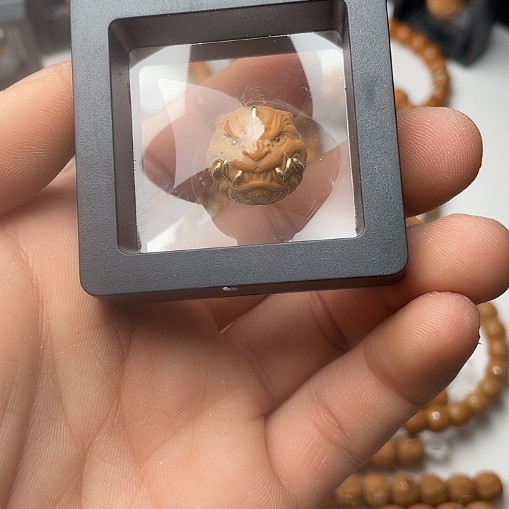 猴头核桃手串甜***爸吞金兽