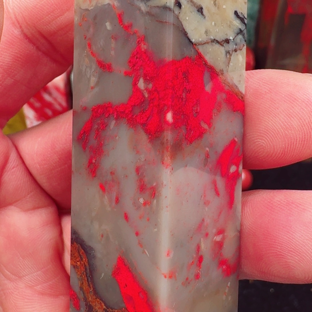 昌化鸡血石刘关张