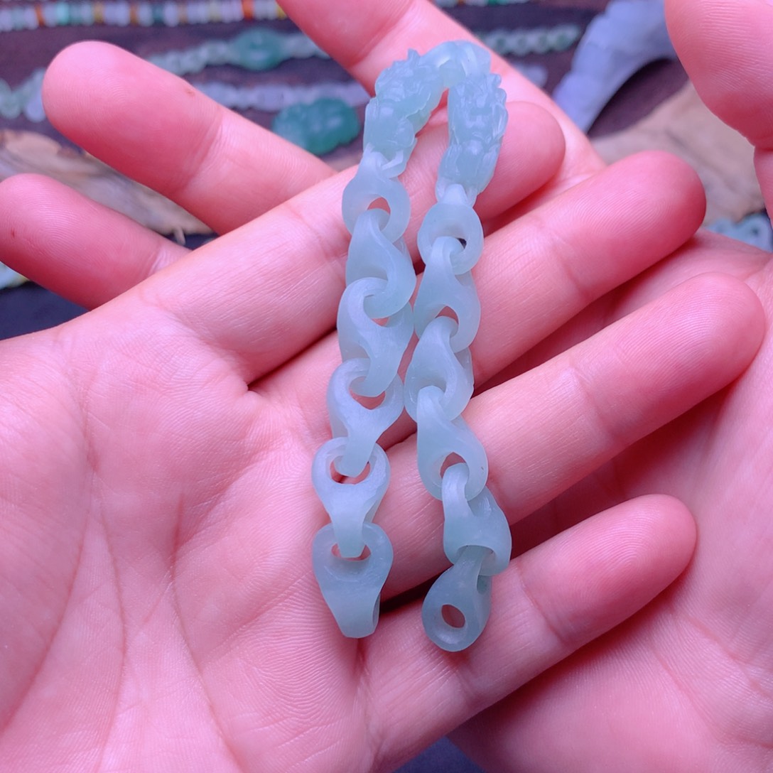 定制翡翠未镶嵌彬手链