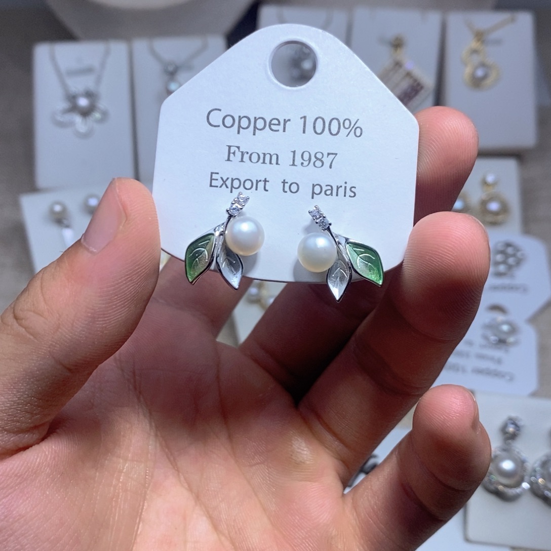 未镶嵌淡水珍珠耳饰