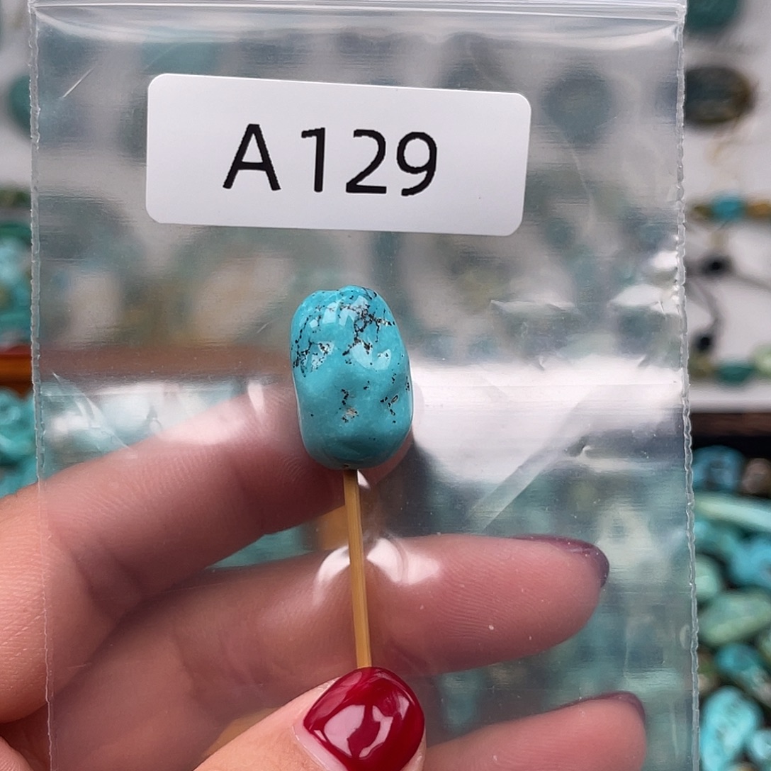 绿松石未镶嵌绿松石珠子