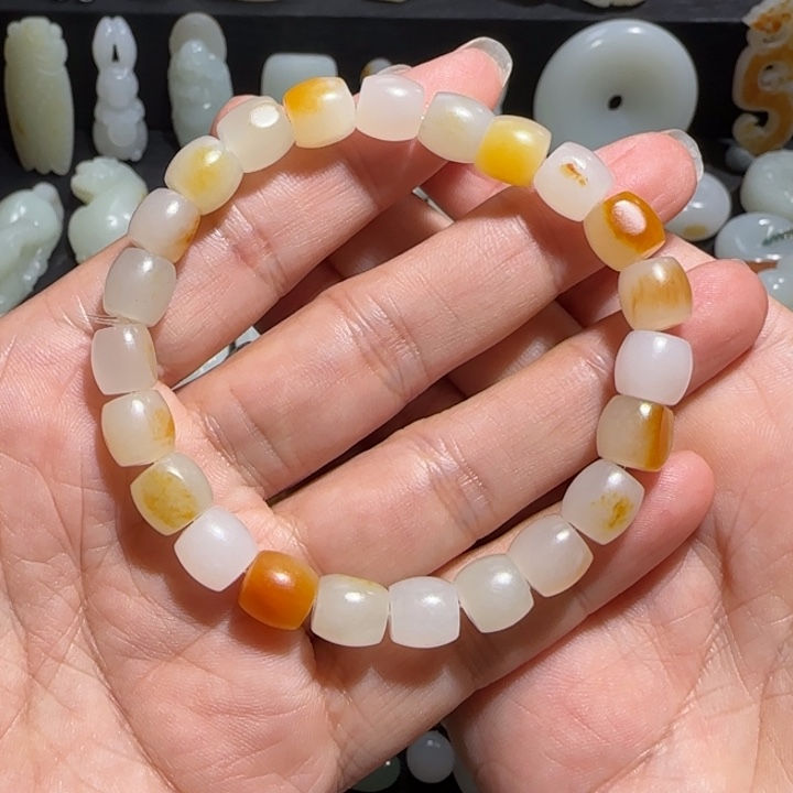 和田玉手链未镶嵌虎**威