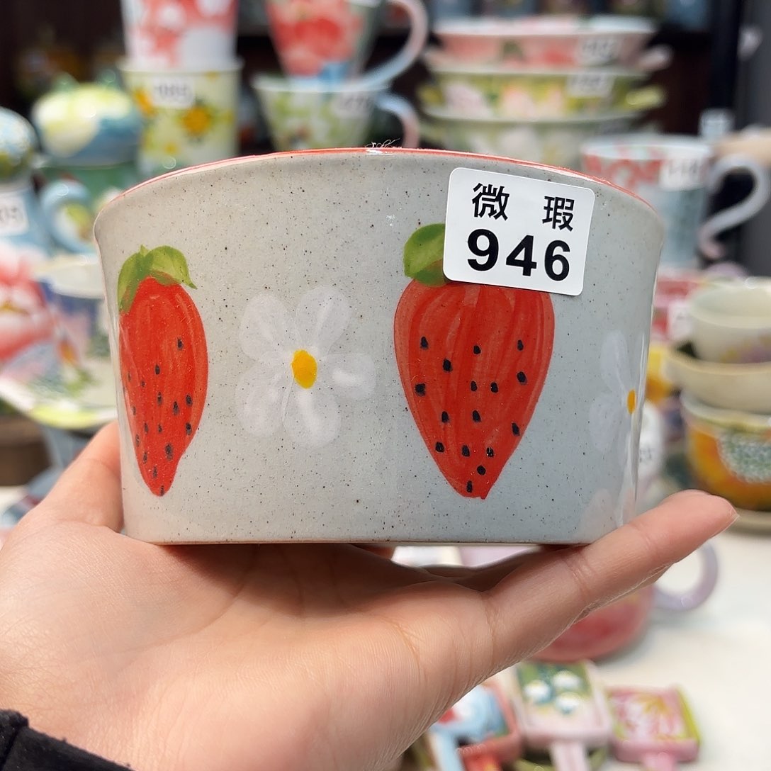 瓷片兔兔好漂亮de e o o o o