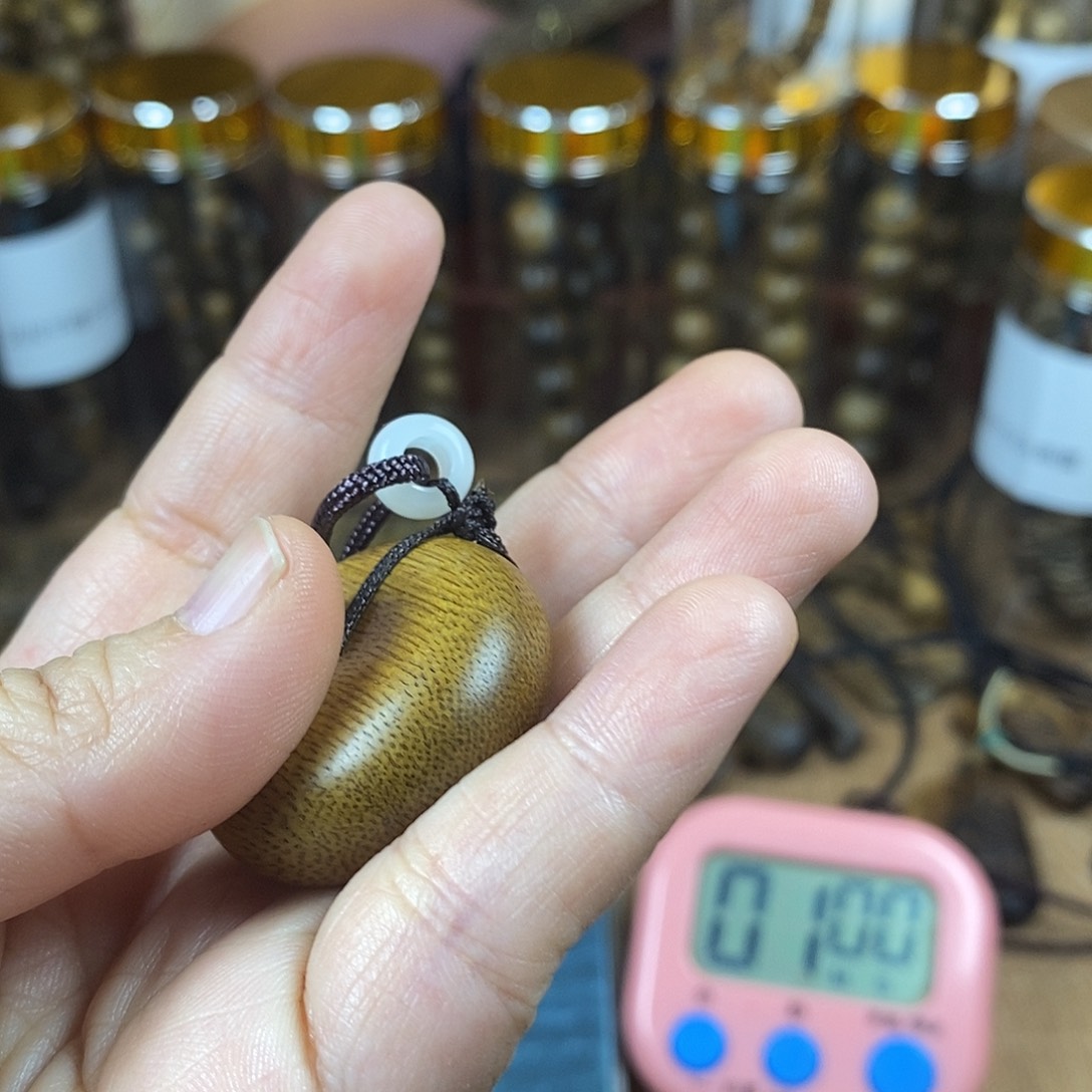 叶*马泥涝平安扣