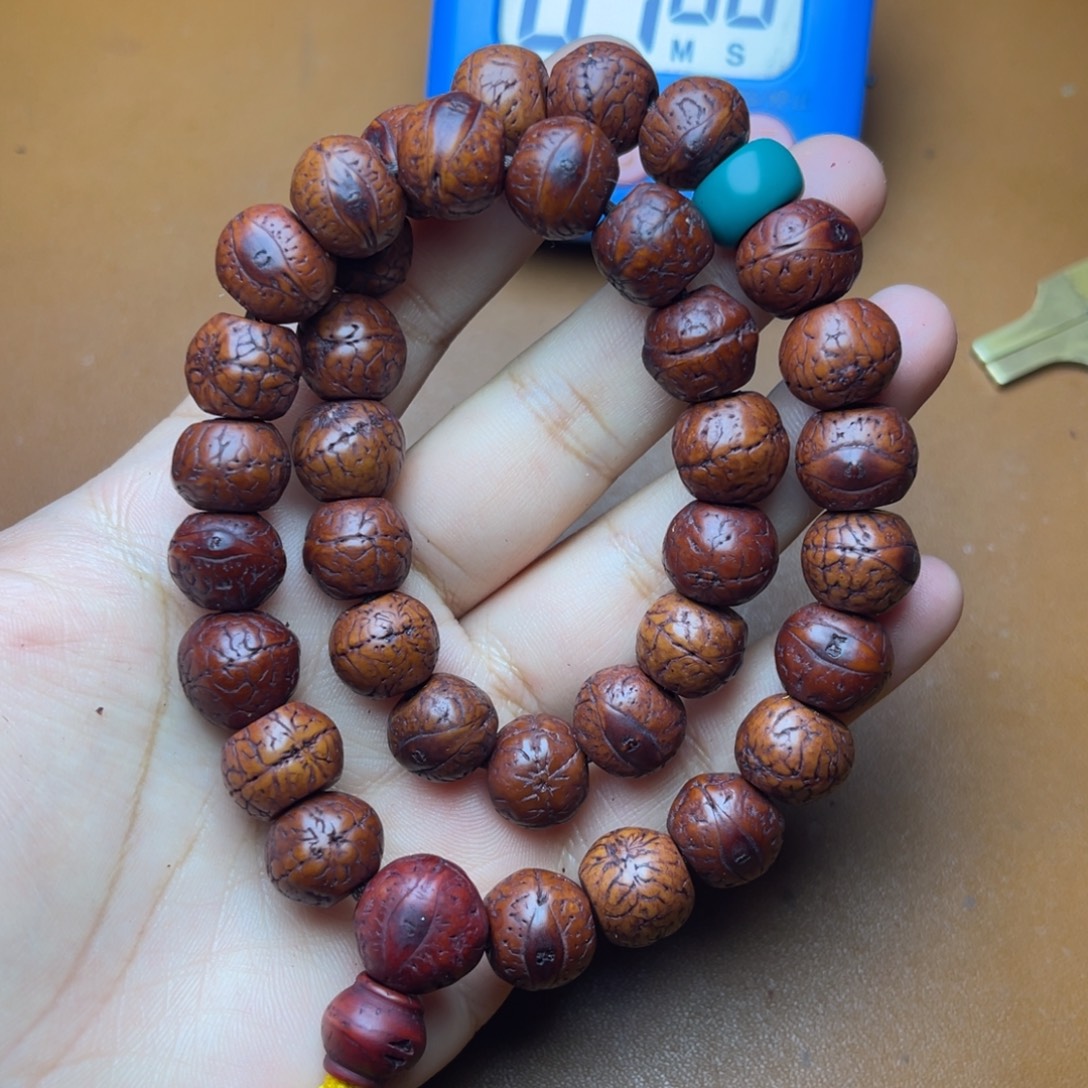 D***e颈饰玻璃啦啦啦啦啦啦啦