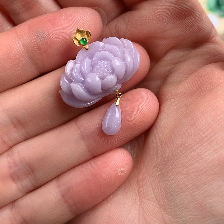 翡翠18K金镶嵌颈饰775336764567