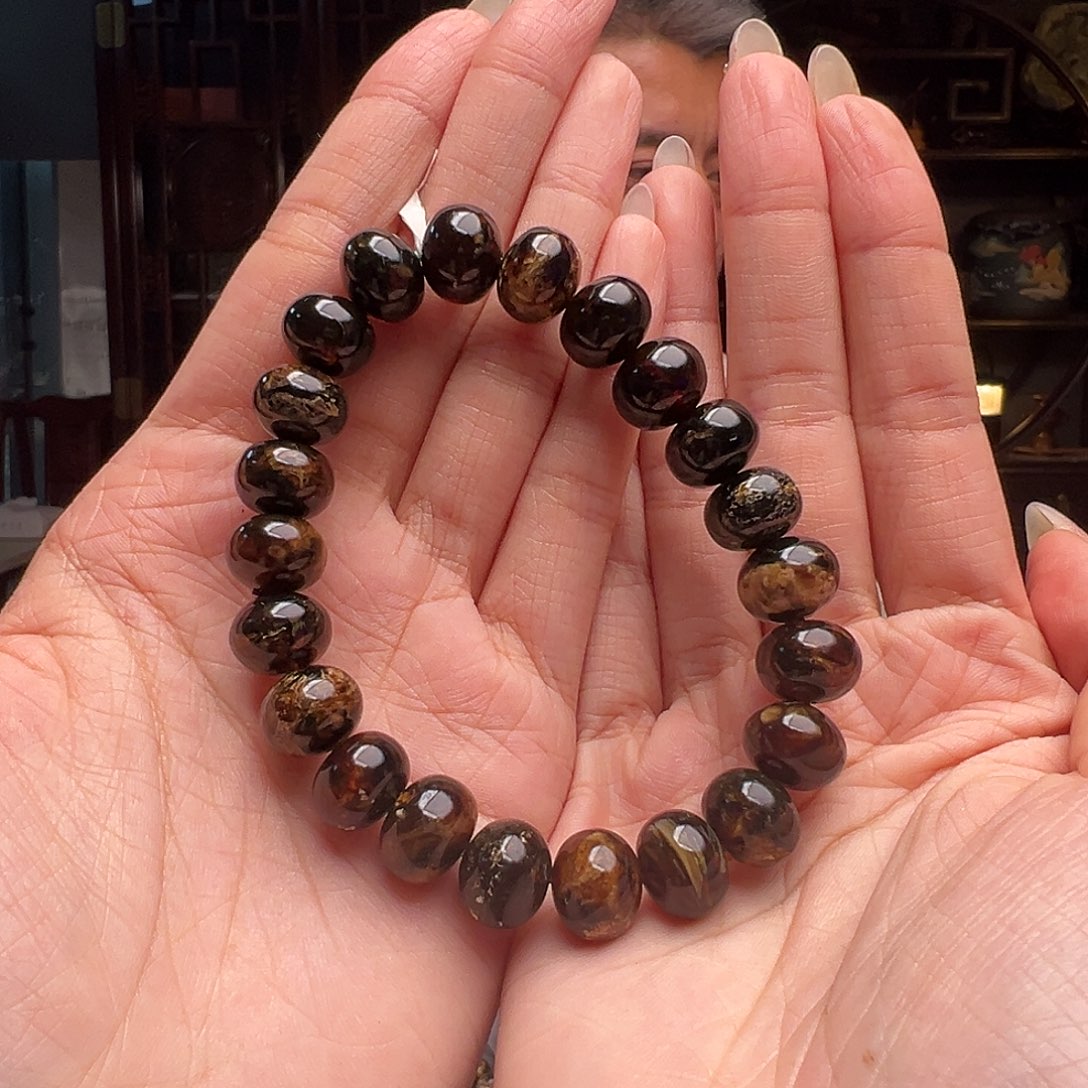 琥珀裸石未镶嵌抚顺琥珀10239。12mm