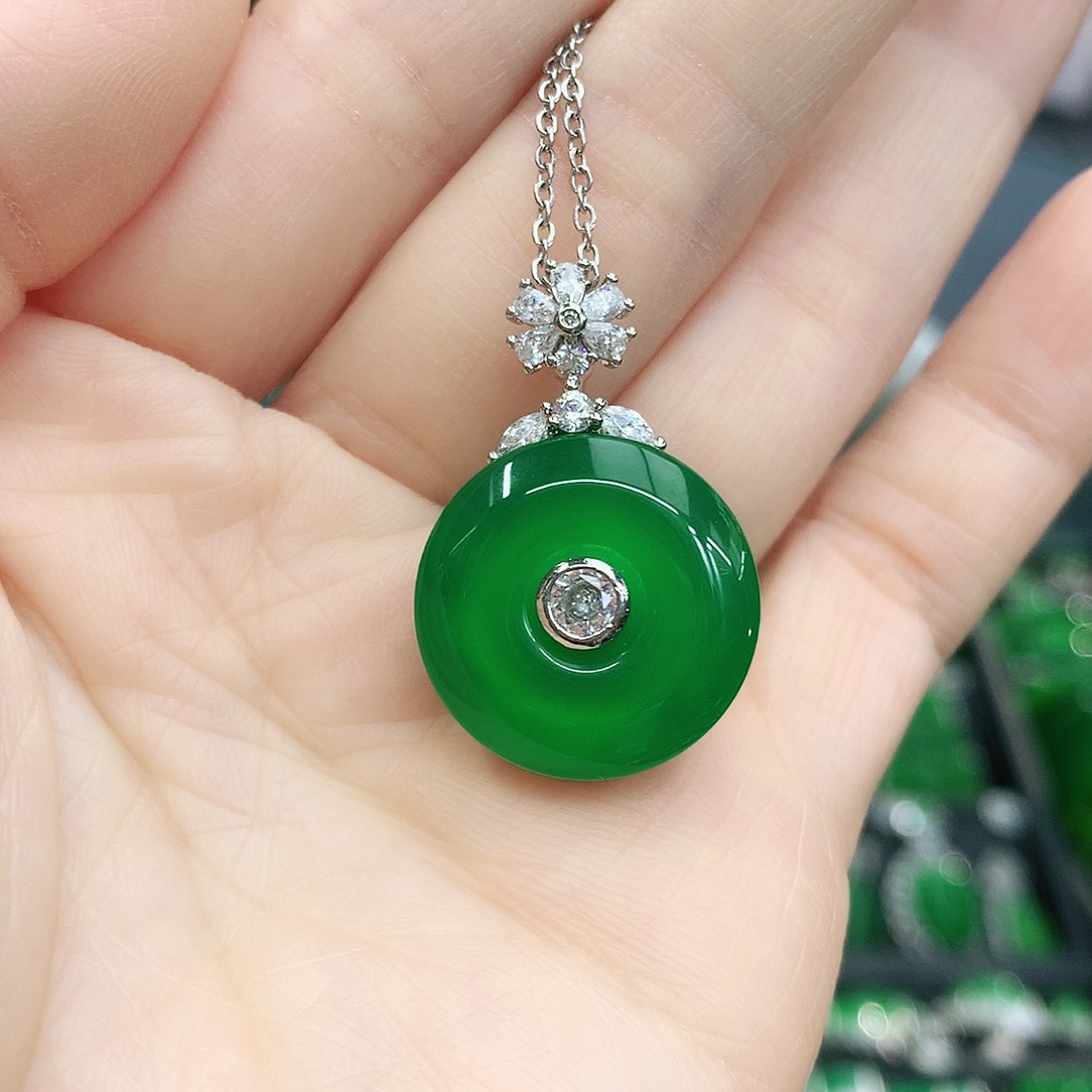 合金吊坠玛瑙/玉髓