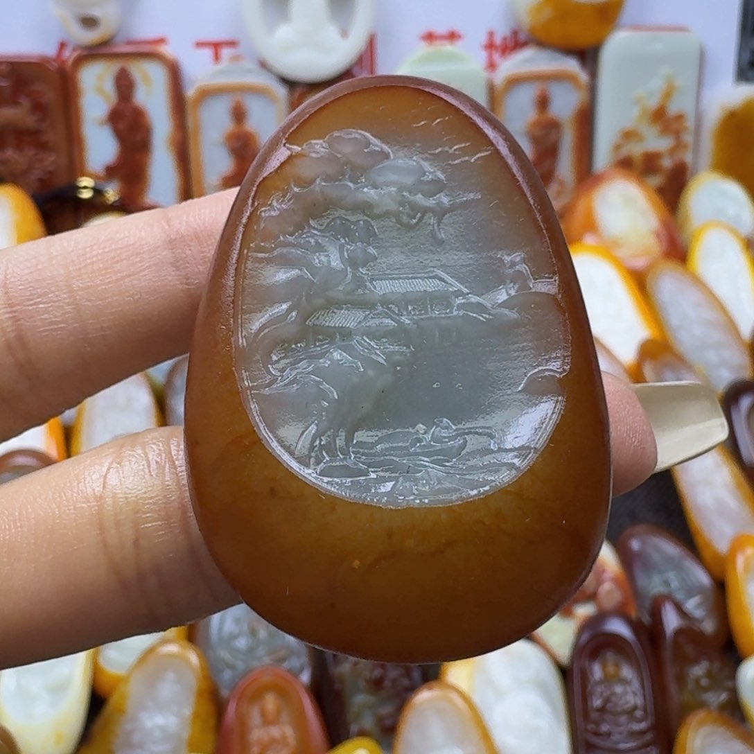 和田玉未镶嵌颈饰