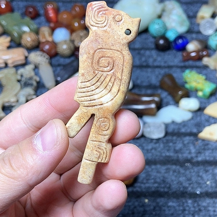 和田玉未镶嵌颈饰42