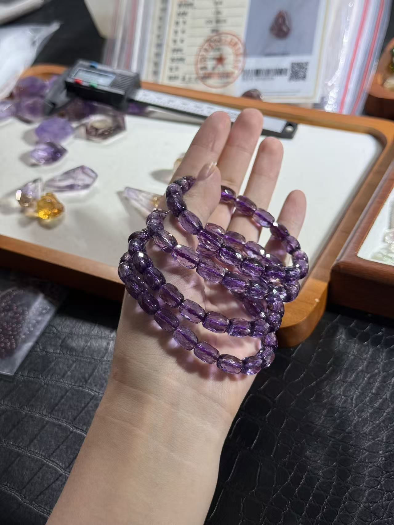 紫水随形刻面桶珠手串