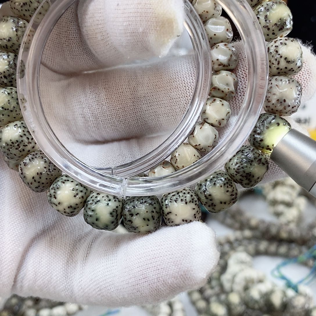 星月菩提手串Ｍ星月菩提雕刻手串