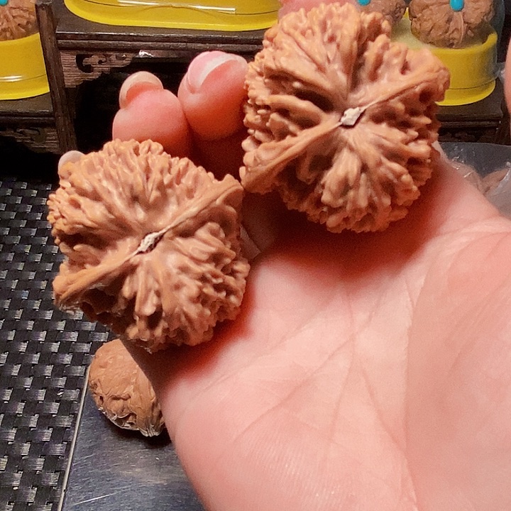 吊坠文玩核桃满天星，边43