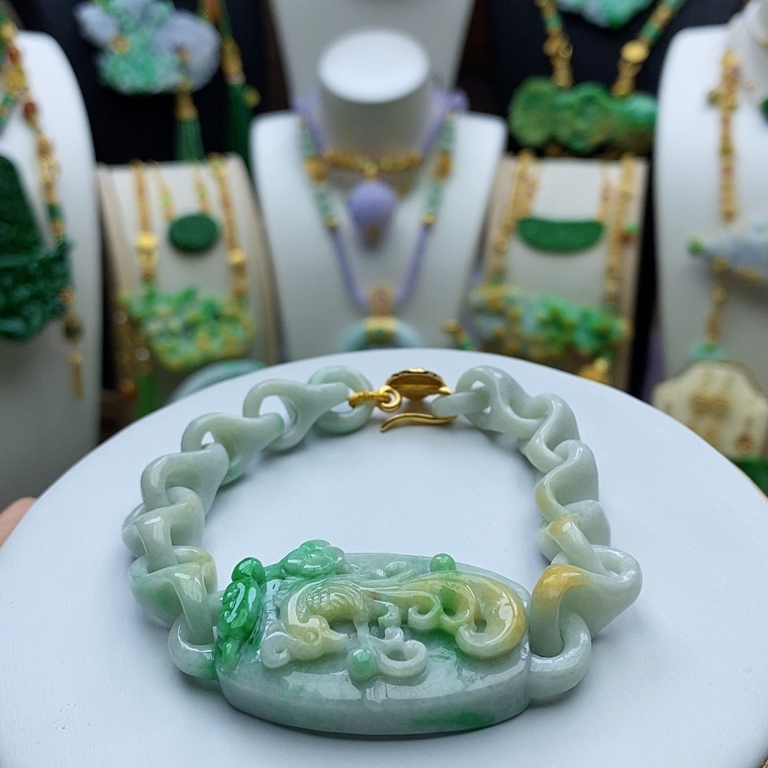 翡翠手链未镶嵌天然