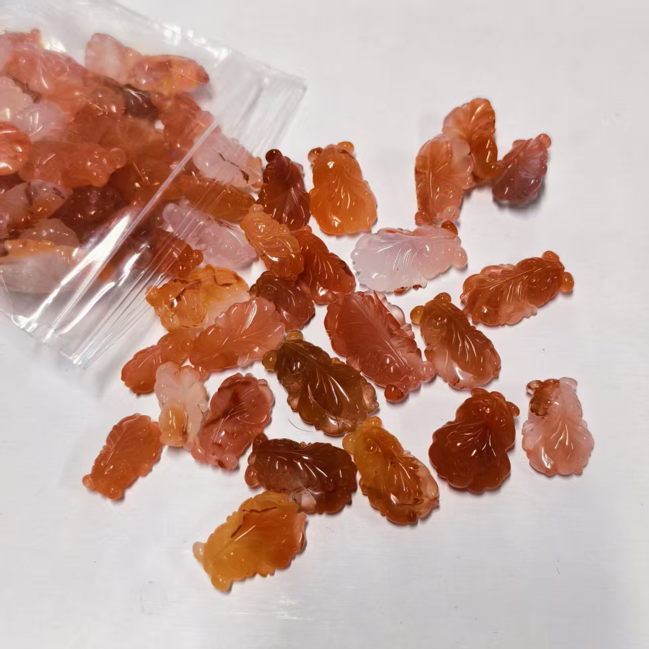 【书记晶选】冰飘南红金鱼吊坠手工雕刻线条灵动多样性发一件