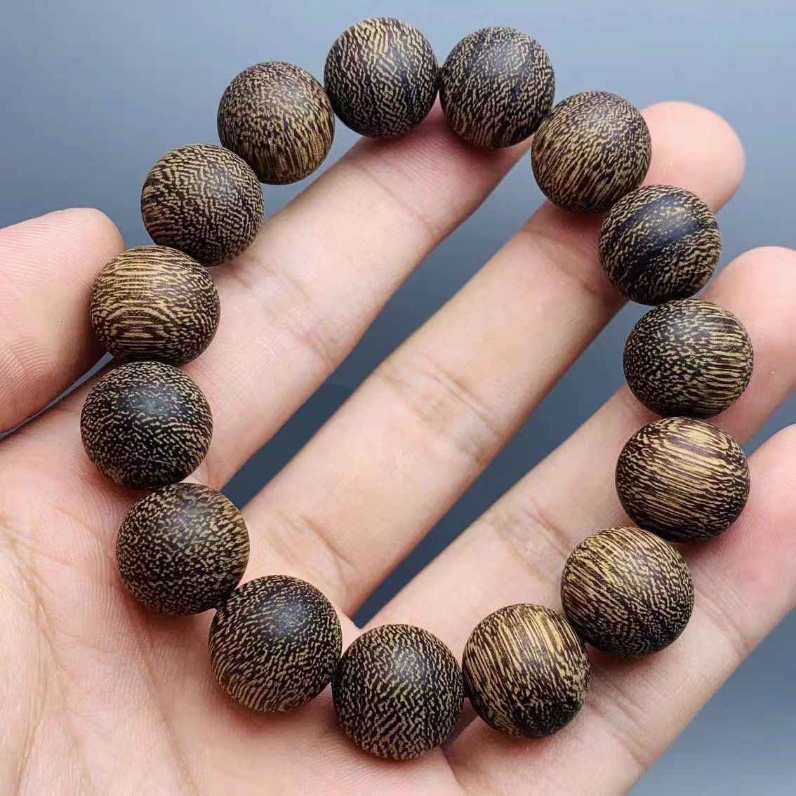 s1542 鸡翅木手串【无礼盒】