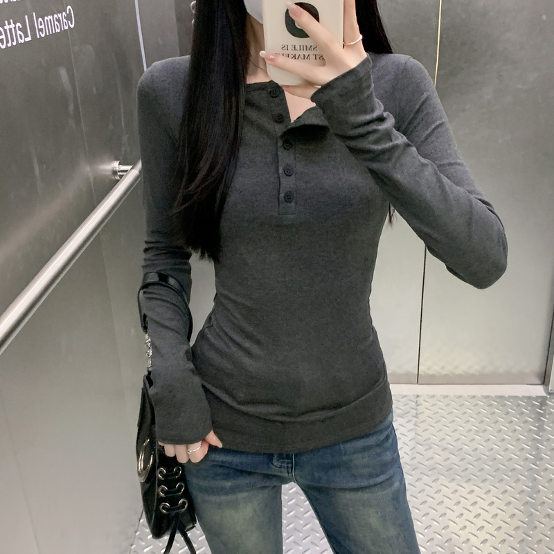 年谜2025排扣早秋季修身纯色正肩长袖t恤女打底衫显瘦外穿