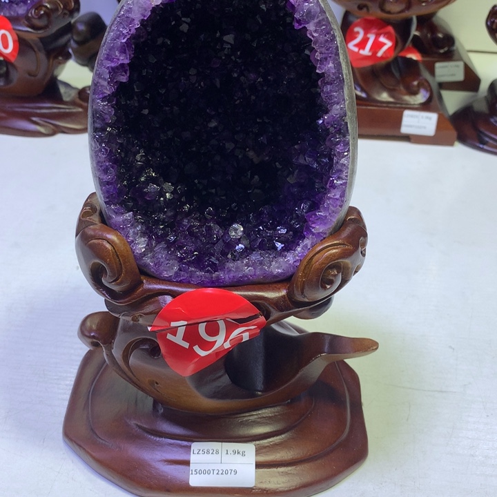 紫晶大型摆件（非配饰）未镶嵌晶