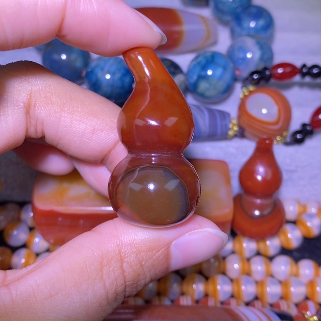 玛瑙/玉髓未镶嵌颈饰