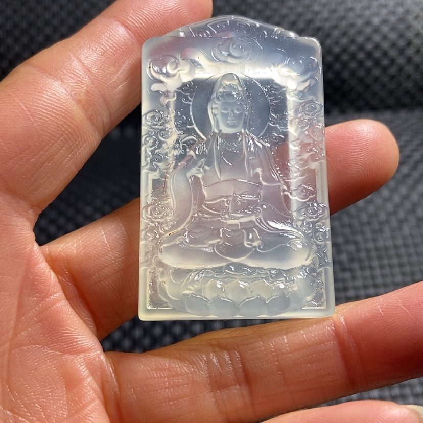 【闪购商品】蛇纹石玉颈饰未镶嵌紫**来