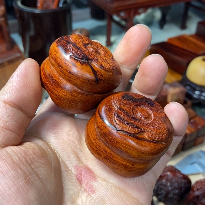 檀香紫檀（小叶紫檀）柿柿如意