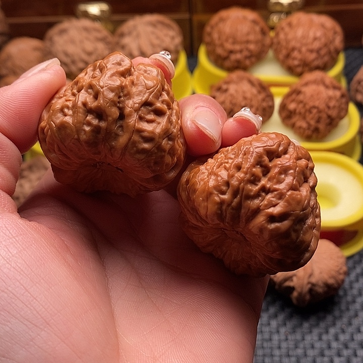 桃核把件43.47肚肉蛙蛤蟆