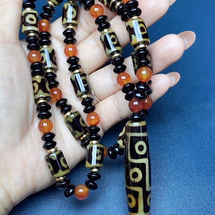 玛瑙/玉髓颈饰合金