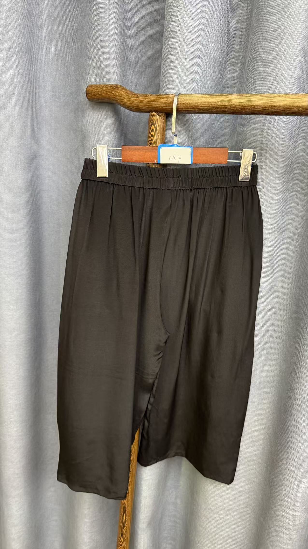 夏季新款简约百搭宽松桑蚕丝七分裤女R914