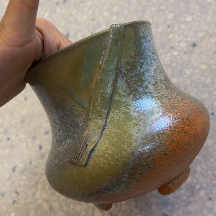 景德镇陶瓷研究所小*月