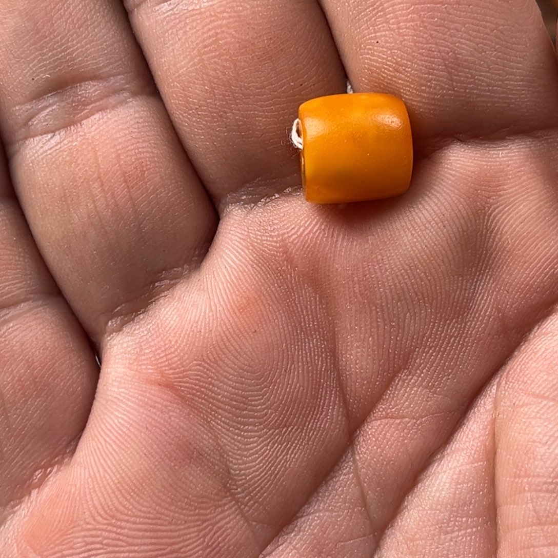 玺***哲蜜蜡未镶嵌颈饰老蜜蜡