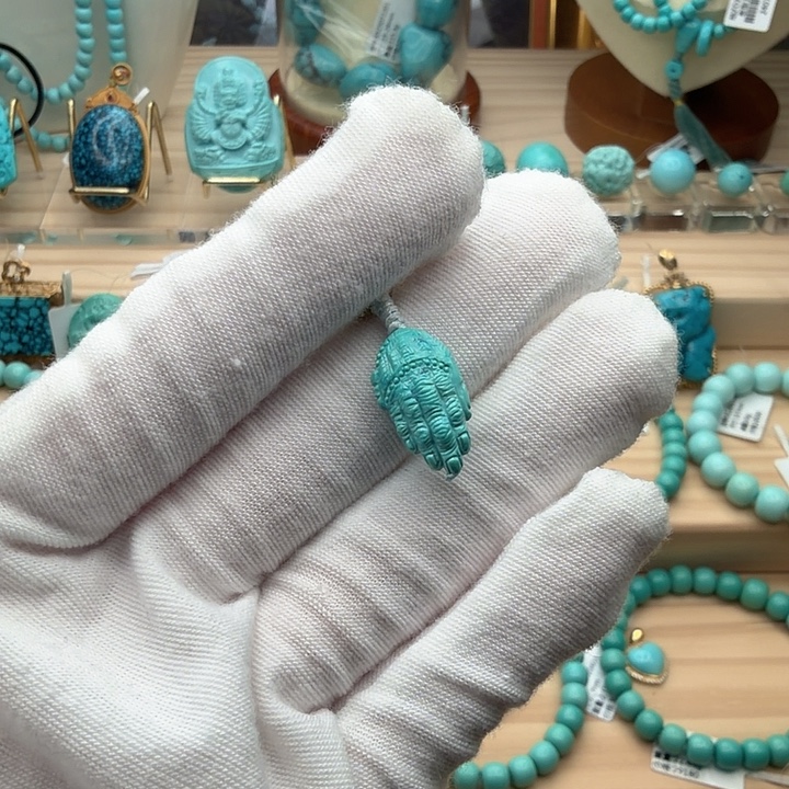 绿松石未镶嵌珠宝奇石