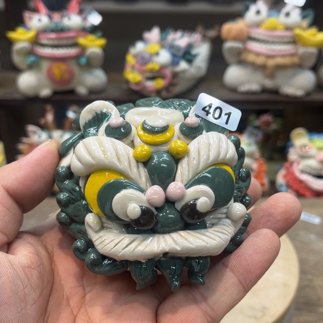 陶瓷纯手工抽象陶瓷摆件401