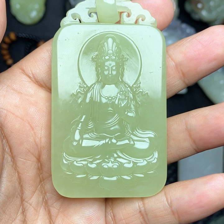 颈饰未镶嵌和田玉