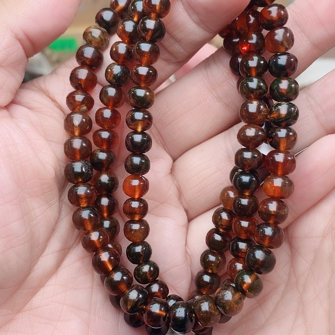 琥珀未镶嵌裸石7血珀