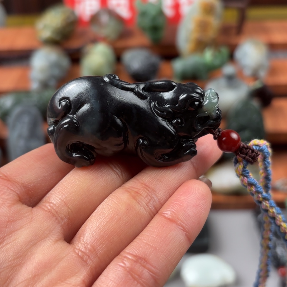 ༺***༻和田玉未镶嵌颈饰