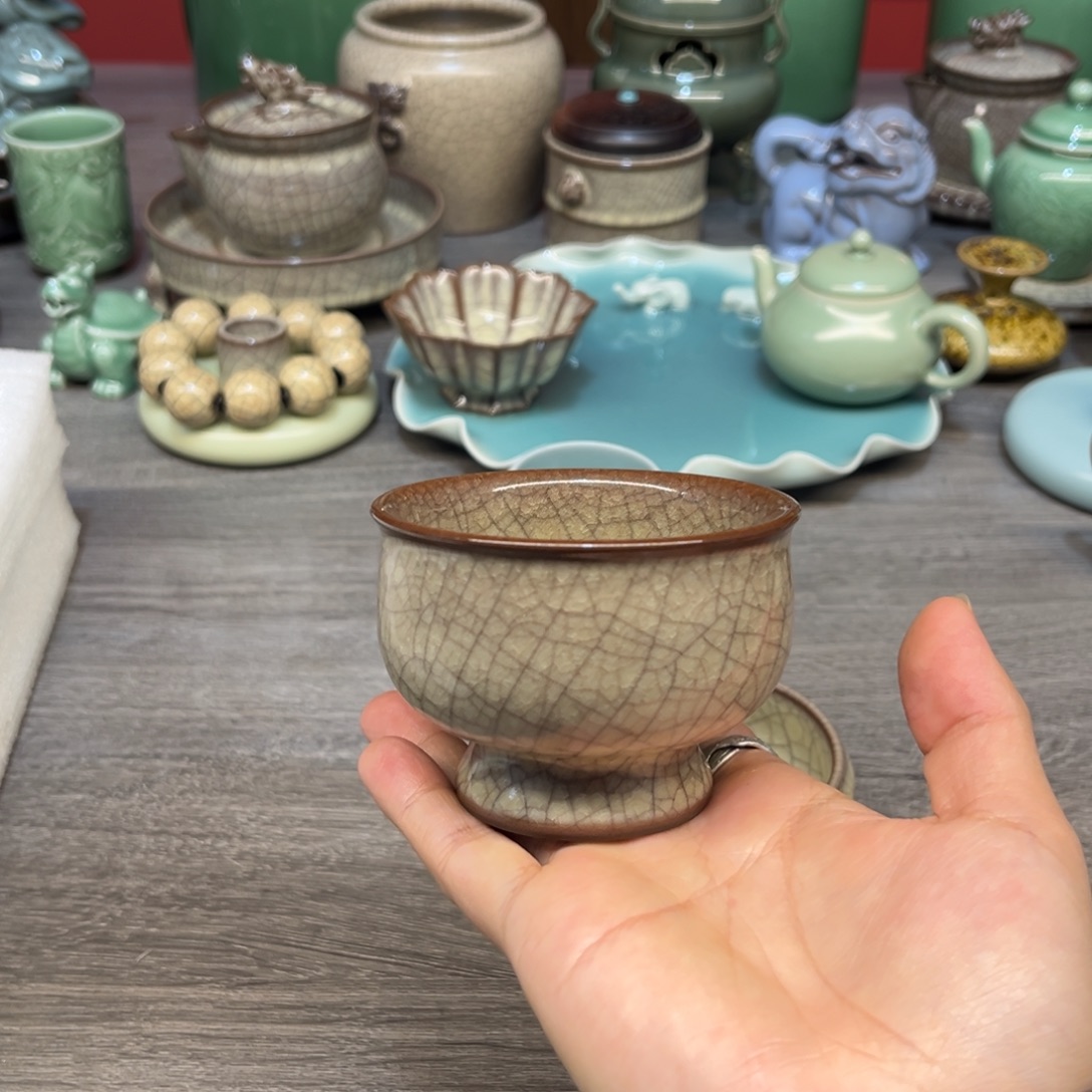 消***星蒋加宝 传世哥窑 