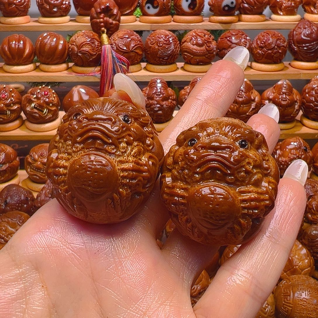 手串/手链橄榄核貔貅一对