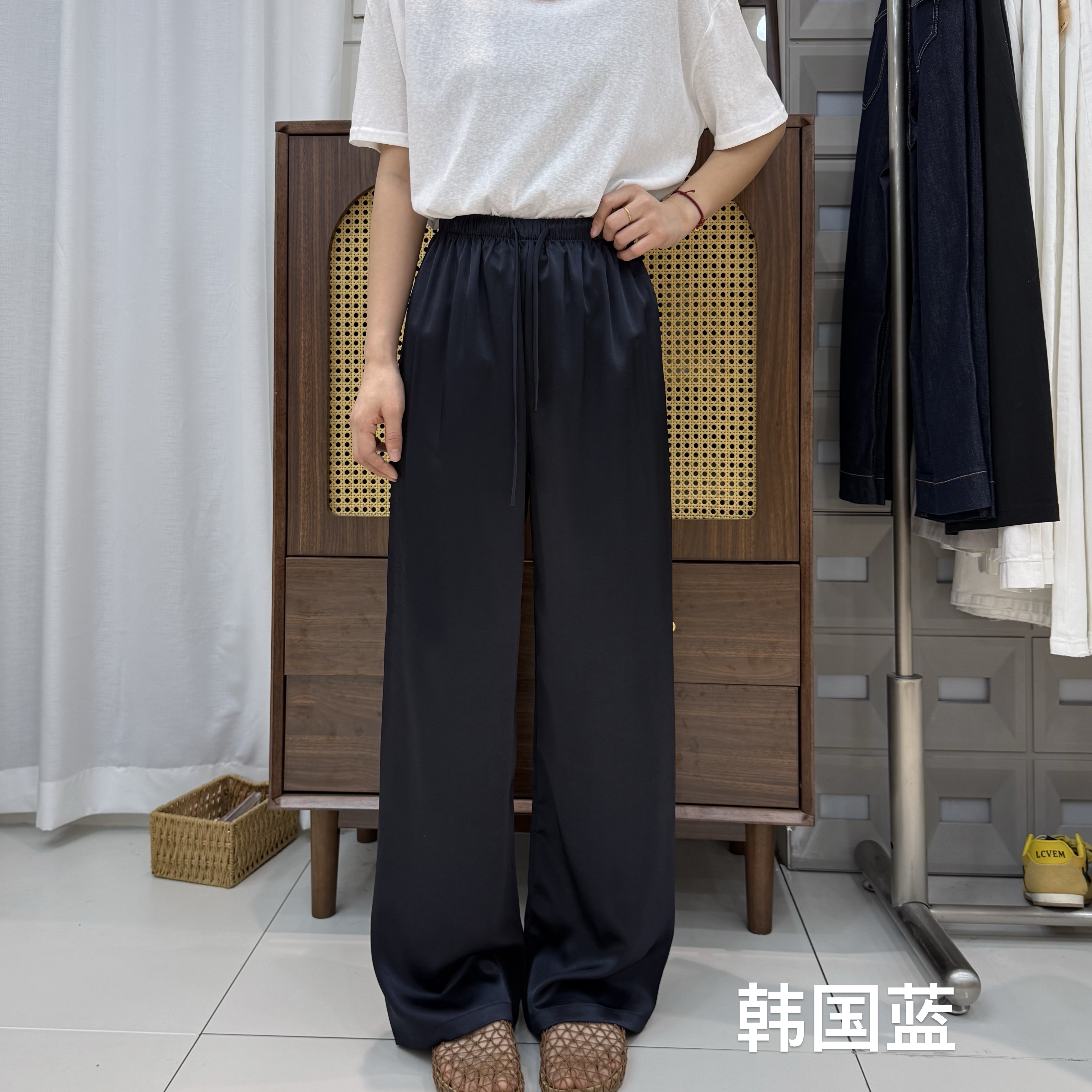 【坦姐严选 实体品质】新款缎面直筒松紧腰显瘦百搭休闲裤8585