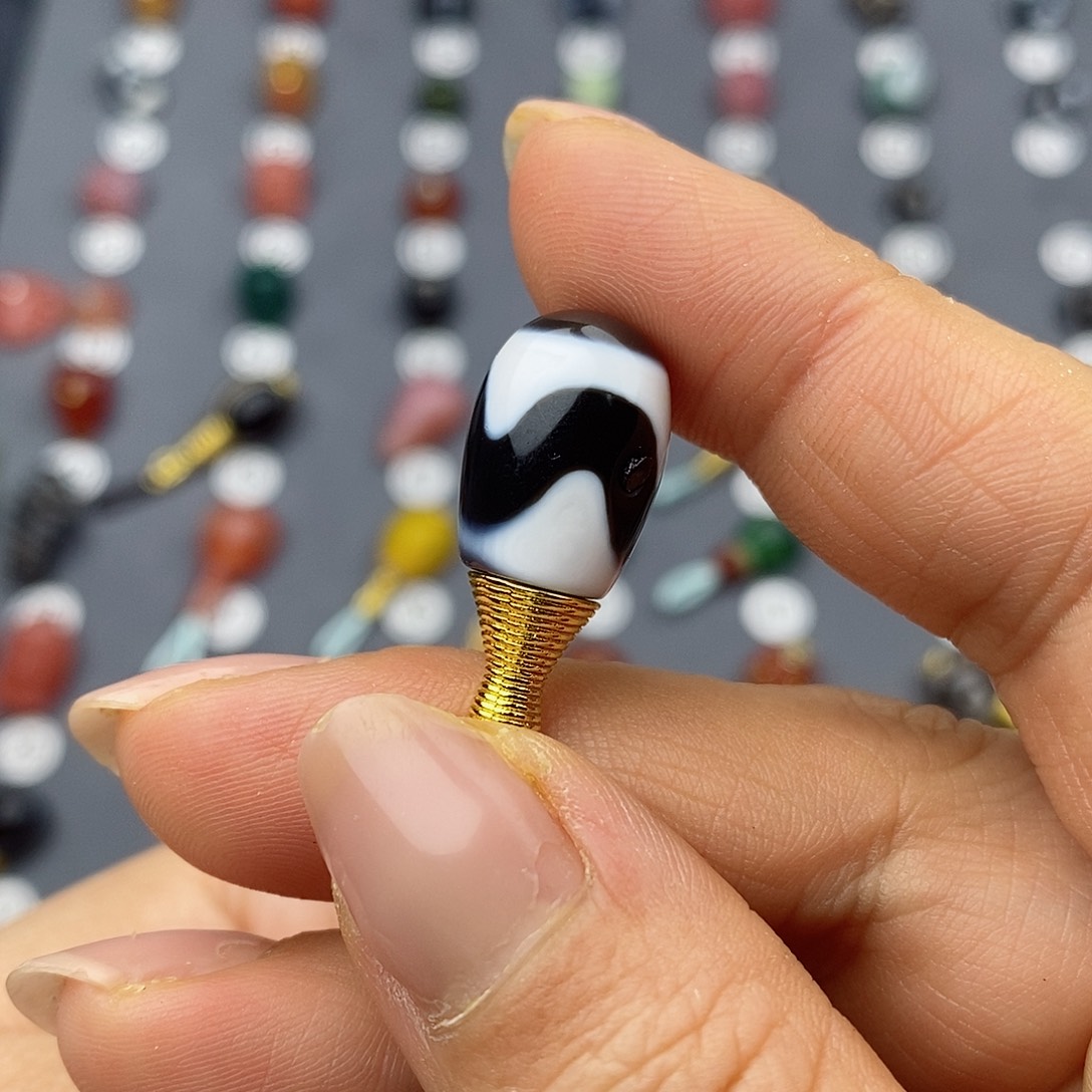 玛瑙/玉髓饰品合金孤****柔