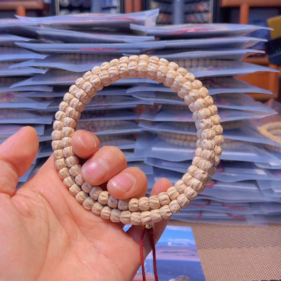 柏香籽/百香籽吊坠高***Z