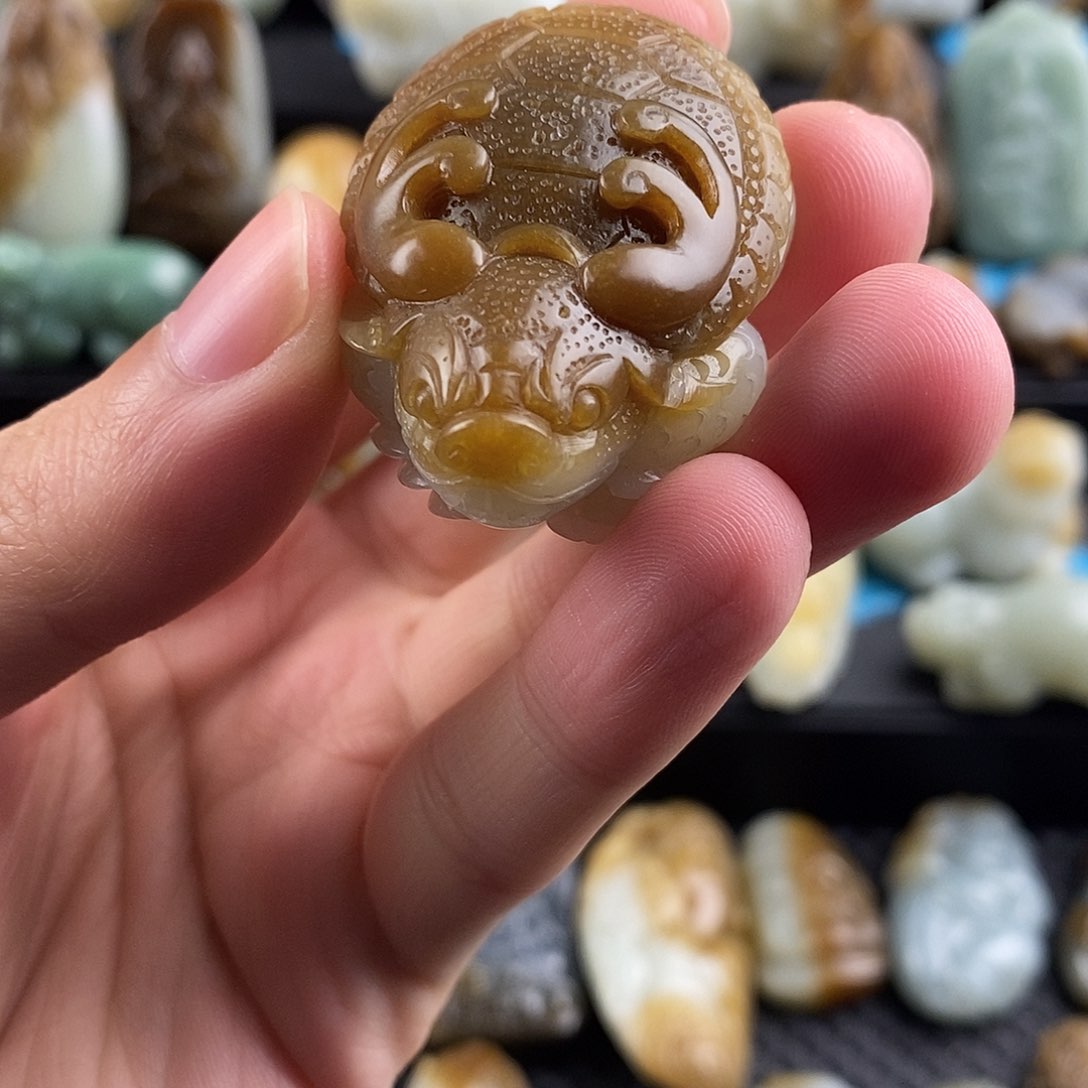 和田玉挂件未镶嵌