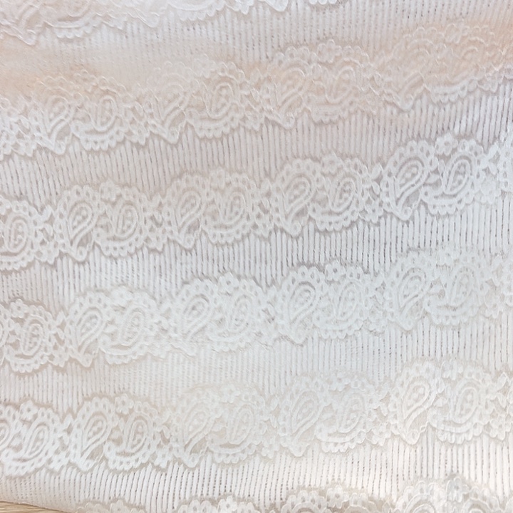 白色腰果花蕾丝布料一米