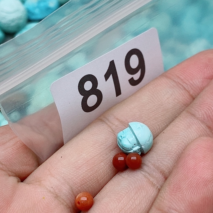 ****蝎南红玛瑙未镶嵌珠宝奇石