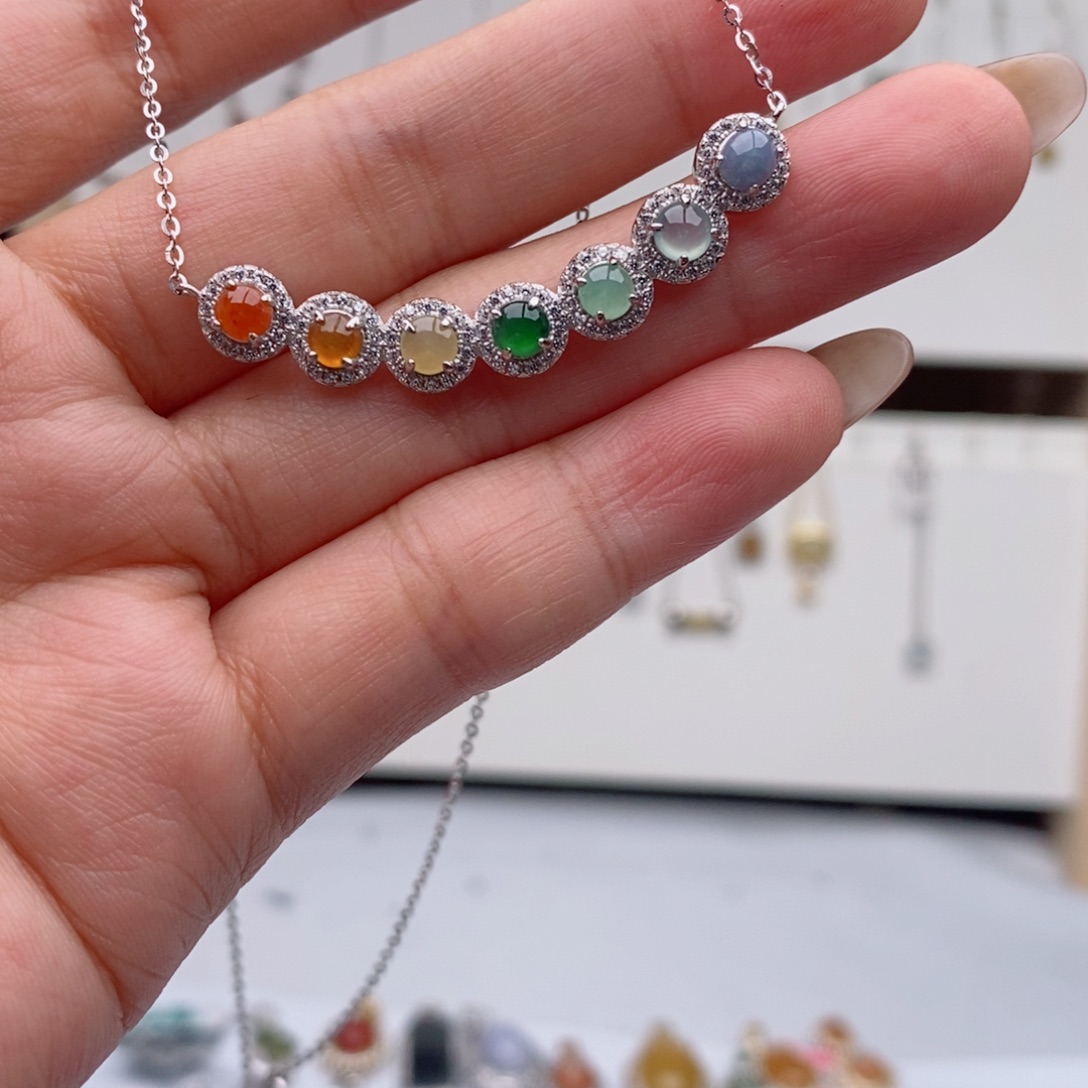 瑞***儿翡翠银S925镶嵌戒指天然翡翠