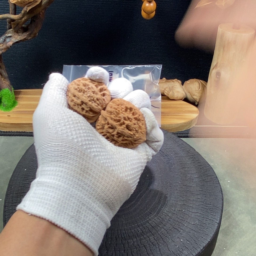 吊坠桃核我是任正星星人工流产